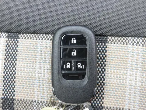 Honda N-BOX Joy
