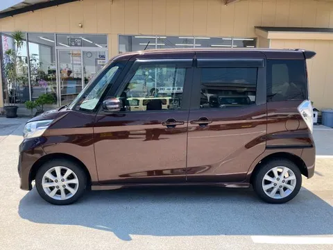 Mitsubishi eK Space