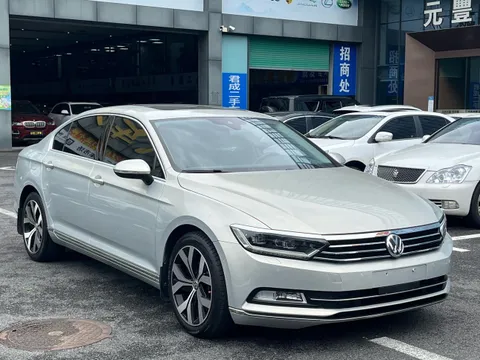 Volkswagen Magotan