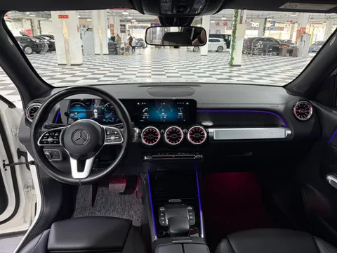 Mercedes-Benz GLB-Class