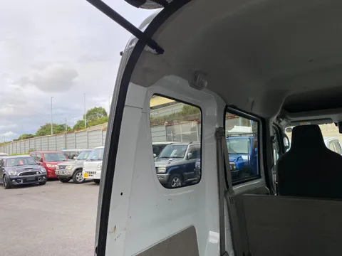 Nissan Clipper