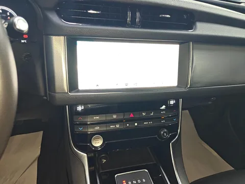 Jaguar XFL
