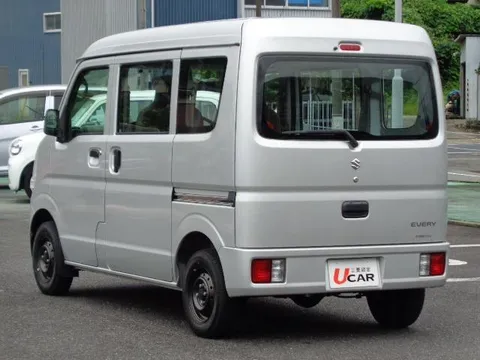 Suzuki Every