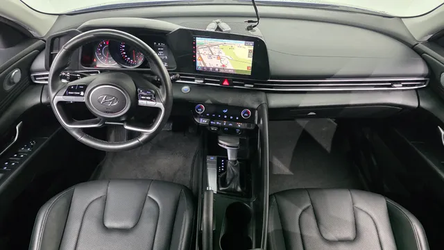 Hyundai Elantra (Avante)