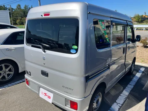 Suzuki Every