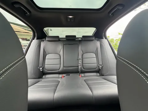 Jaguar XEL