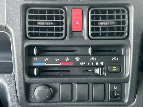 Nissan Clipper Truck
