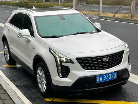 Cadillac XT4