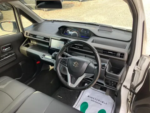 Suzuki Wagon R Stingray