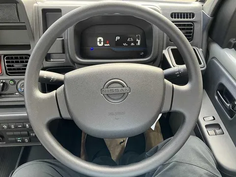 Nissan Clipper Truck