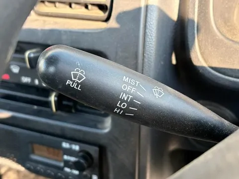 Mazda Scrum Truck