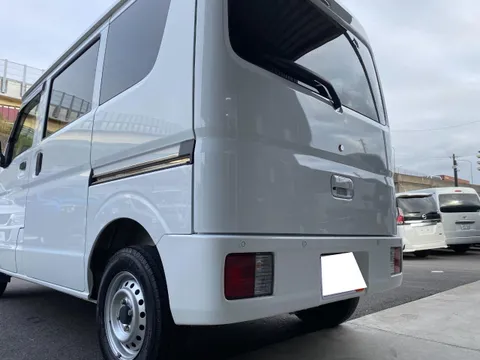 Nissan Clipper