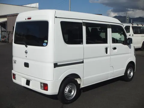 Nissan Clipper
