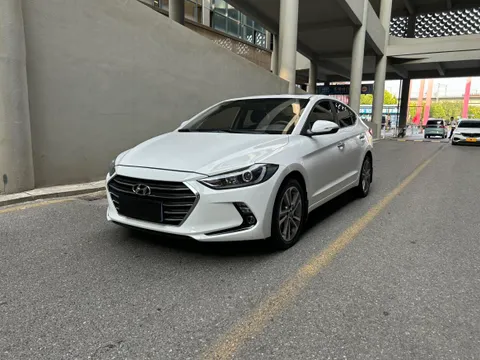 Hyundai Elantra (Avante)