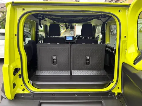 Suzuki Jimny Sierra