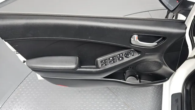 Kia Cerato (K3)