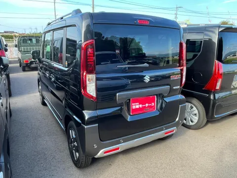 Suzuki Spacia Gear
