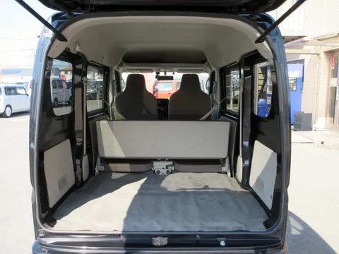 Nissan Clipper