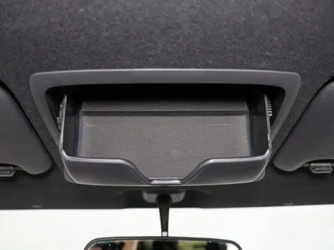Honda N-BOX Slash