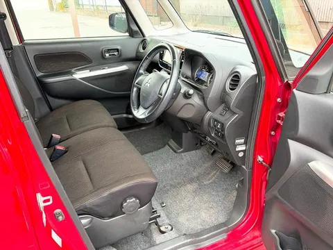 Mitsubishi eK Space Custom