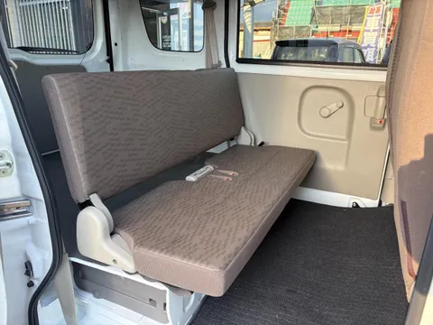 Nissan Clipper