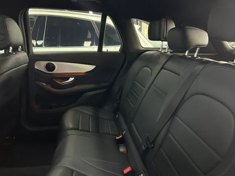 Mercedes-Benz Mercedes-Benz GLC