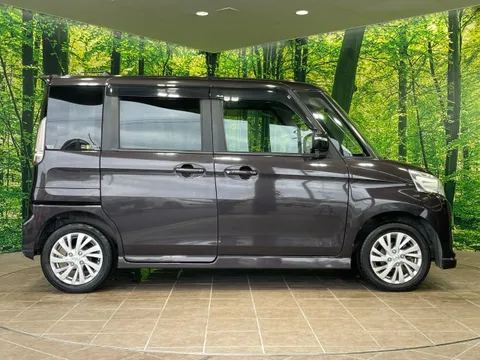 Suzuki Spacia Custom