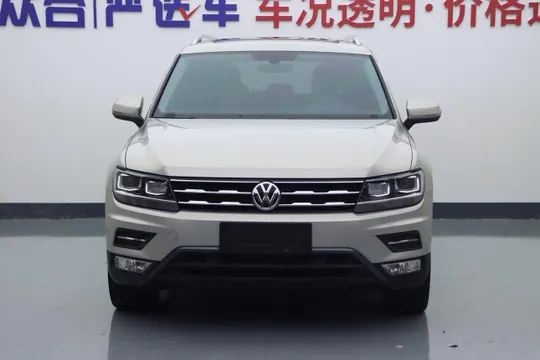 Volkswagen Tiguan L