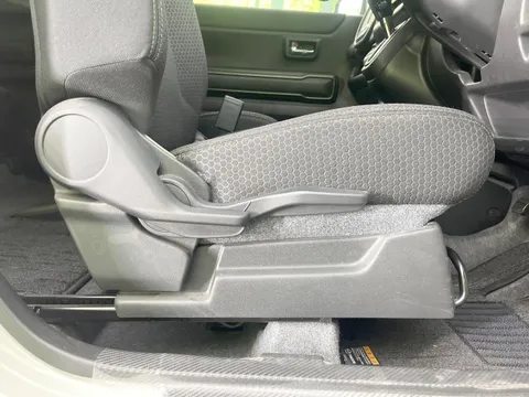Mazda Flair Crossover