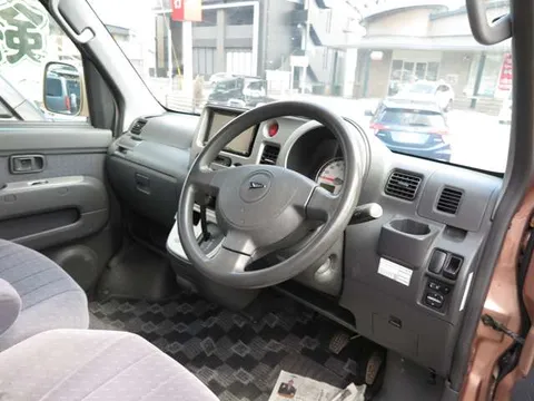 Daihatsu Atrai Wagon