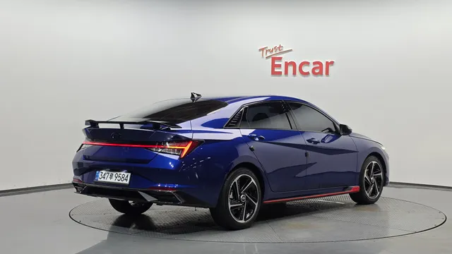 Hyundai Elantra (Avante)