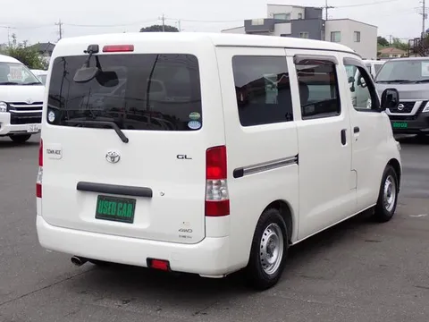 Toyota TownAce Van
