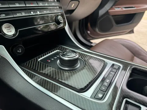 Jaguar XFL