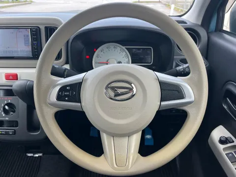 Daihatsu Mira Tocot