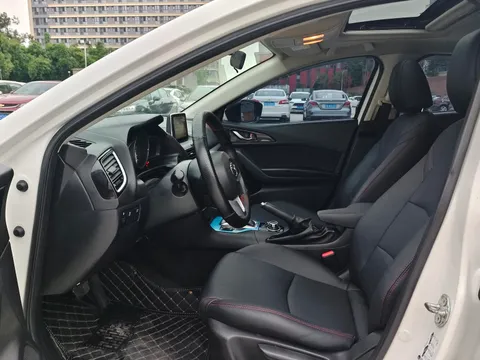 Mazda Mazda 3