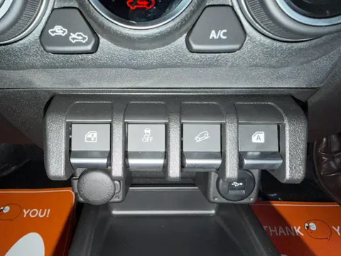 Suzuki Jimny Nomade