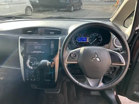 Mitsubishi eK Custom
