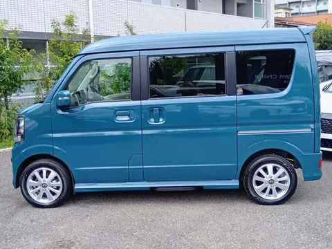 Nissan Clipper Rio
