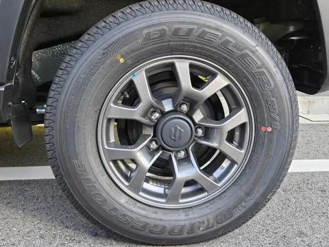 Suzuki Jimny Nomade