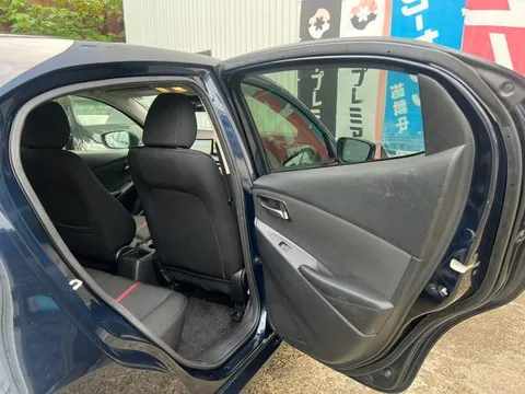 Mazda Mazda2 (Demio)