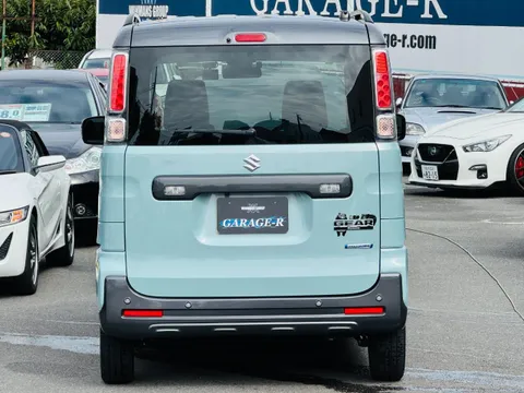 Suzuki Spacia Gear