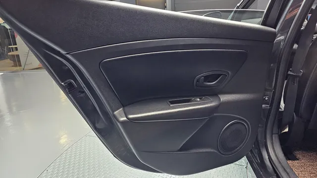 Renault SM3