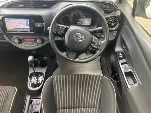 Toyota Yaris (Vitz)