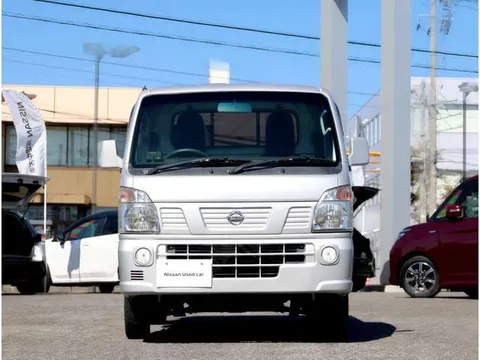 Nissan Clipper Truck