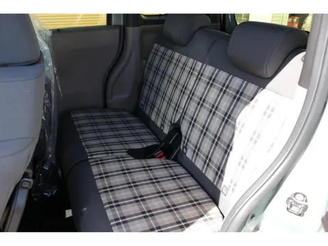 Honda N-BOX Joy