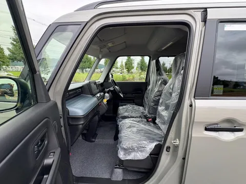 Suzuki Spacia Base