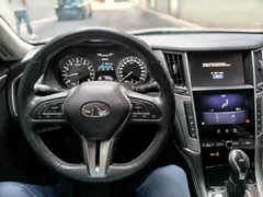 Infiniti Q50L