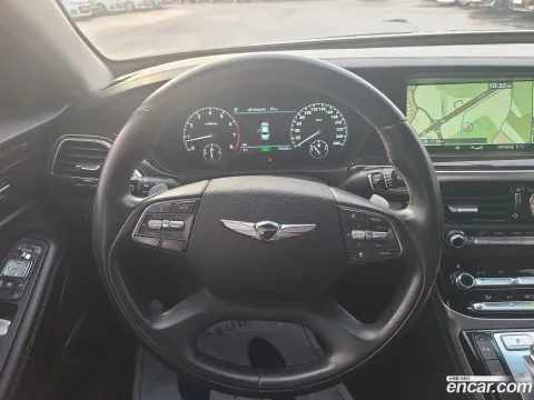 Genesis G90 (EQ900)