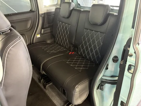 Suzuki Spacia Gear