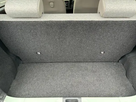 Daihatsu Mira Tocot